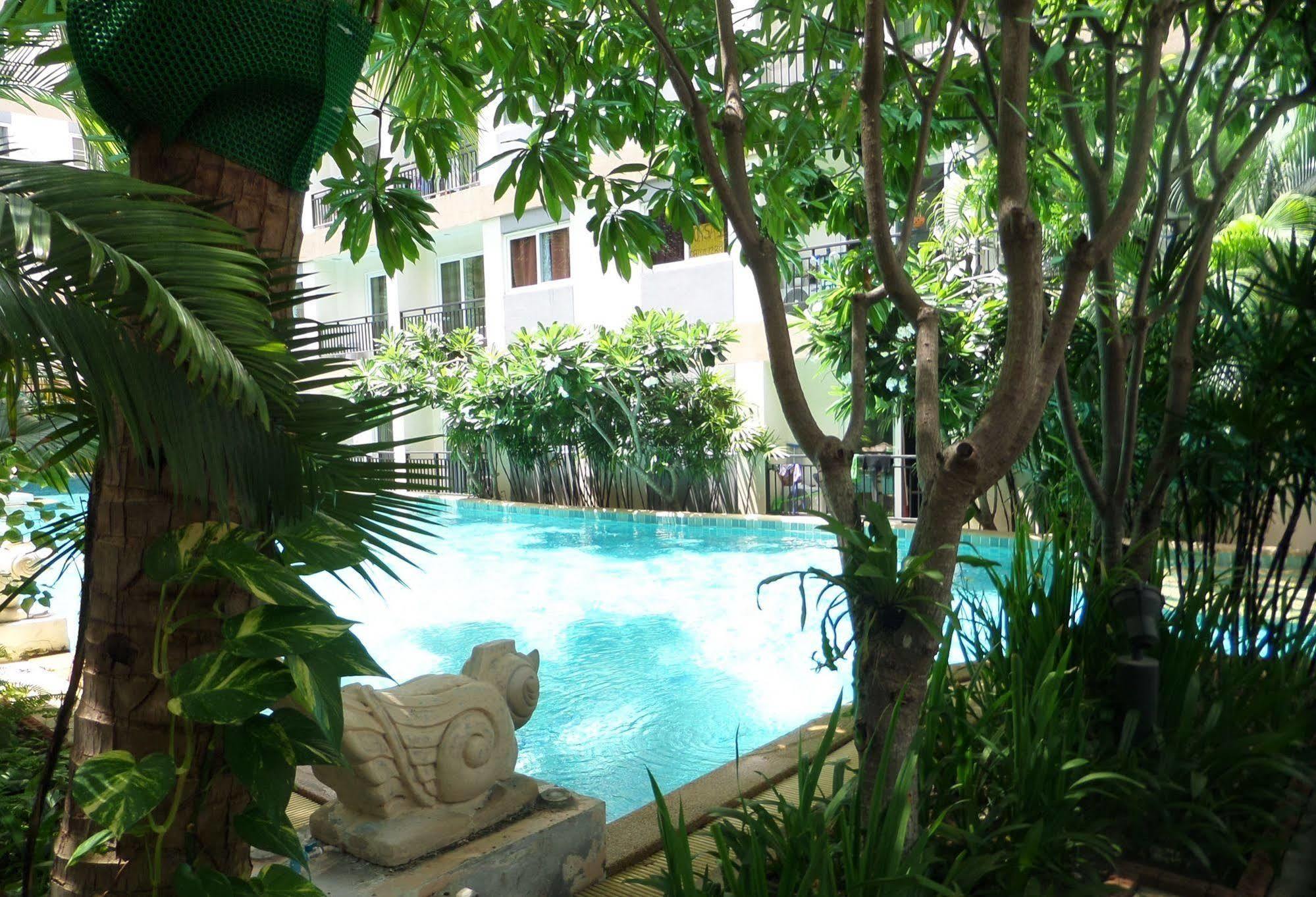 Park Lane Resort By West Joint Venture Jomtien Beach Εξωτερικό φωτογραφία