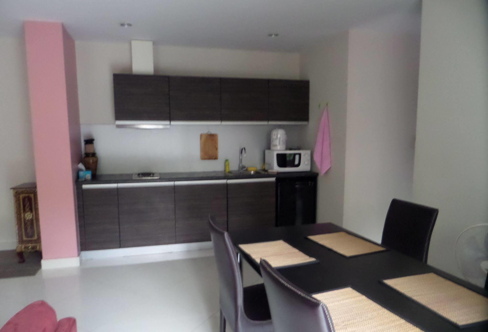 Park Lane Resort By West Joint Venture Jomtien Beach Εξωτερικό φωτογραφία