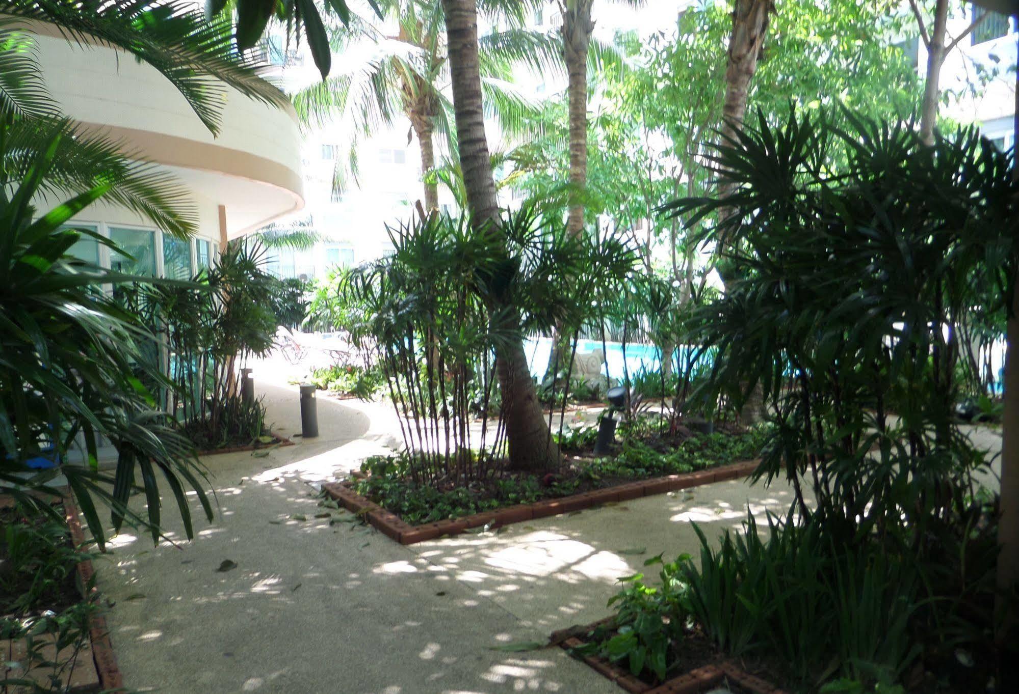Park Lane Resort By West Joint Venture Jomtien Beach Εξωτερικό φωτογραφία